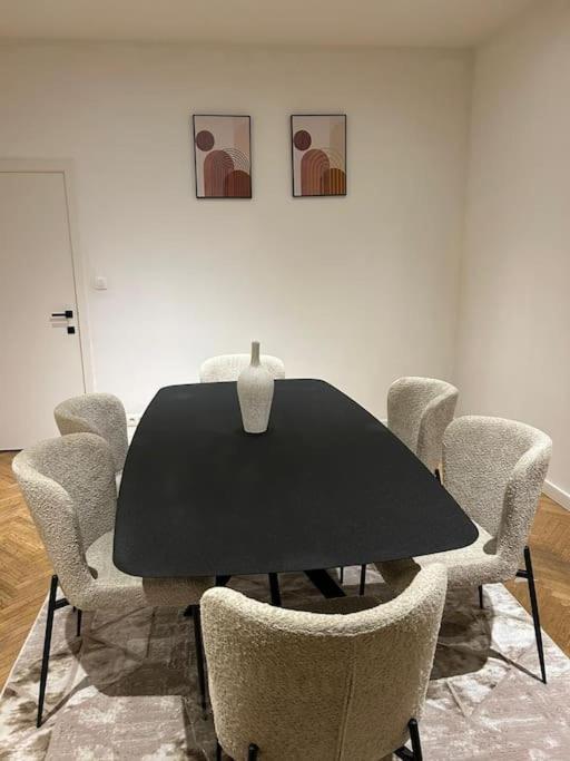 Bruxelles Centre - Ixelles - Avenue Louise - Chic Appart Εξωτερικό φωτογραφία